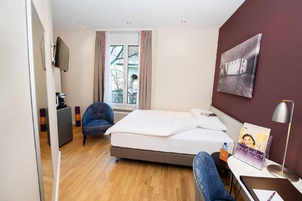 hotel image 11
