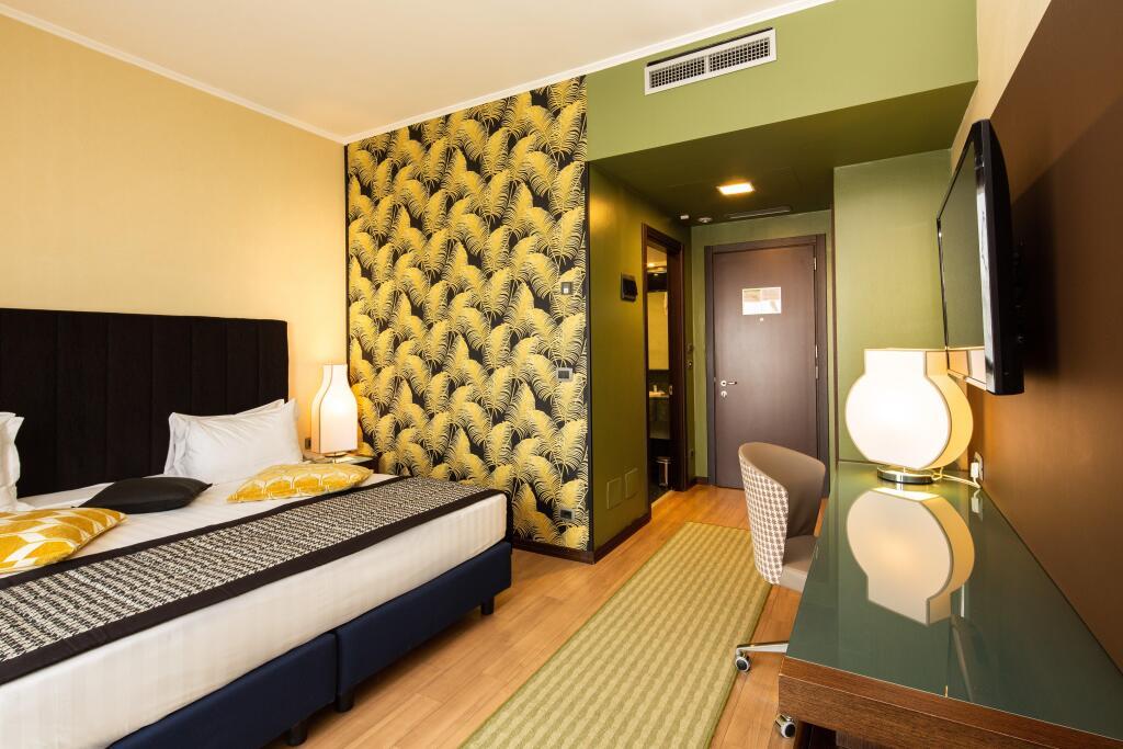hotel image 11