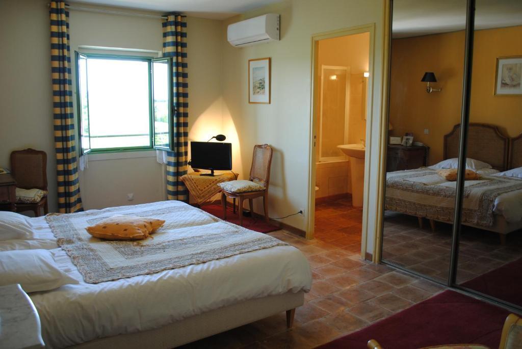 hotel image 11
