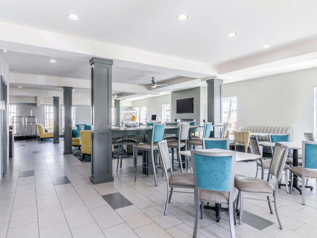 hotel image 13