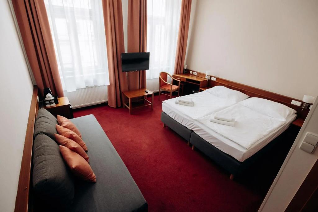 hotel image 10