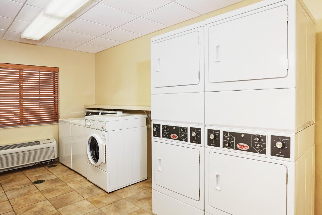 hotel image 11
