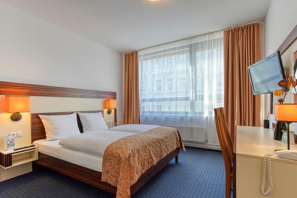 hotel image 32