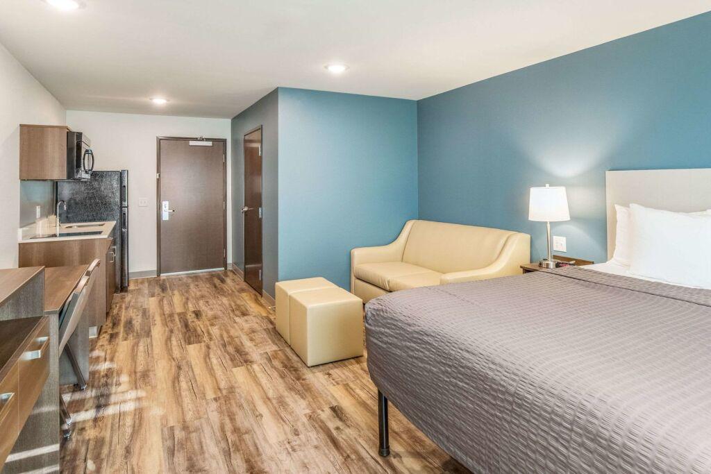 hotel image 8