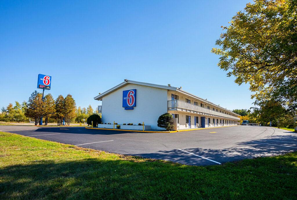 hotel image 16