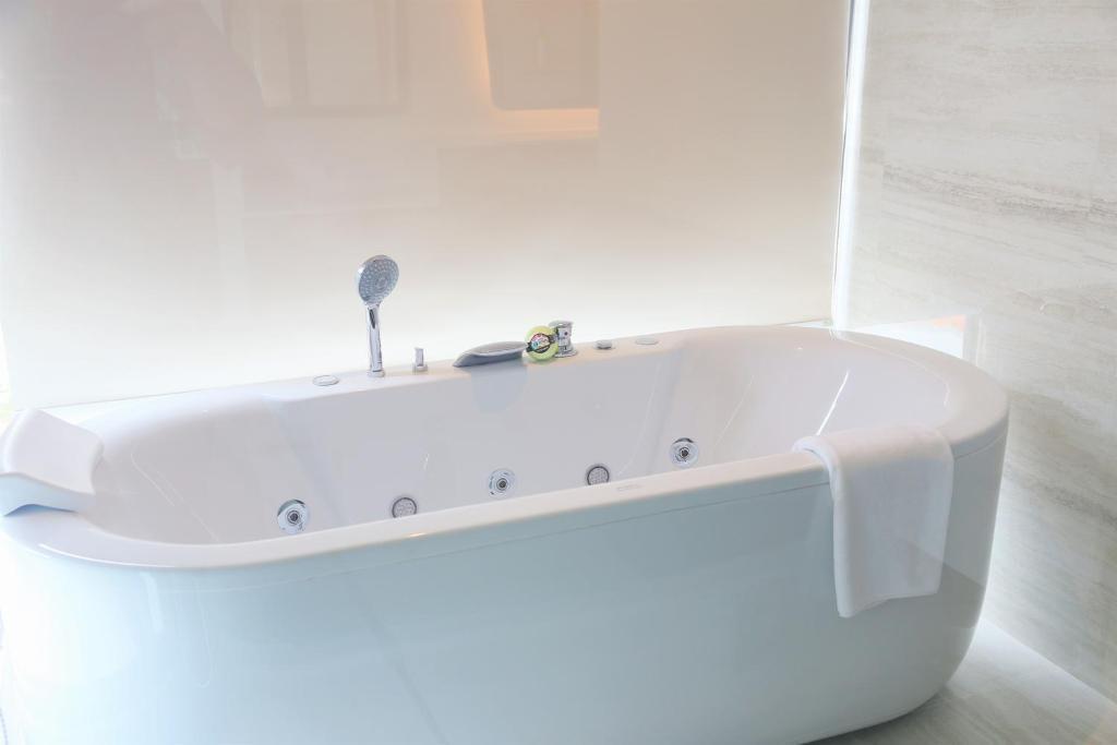 hotel image 16