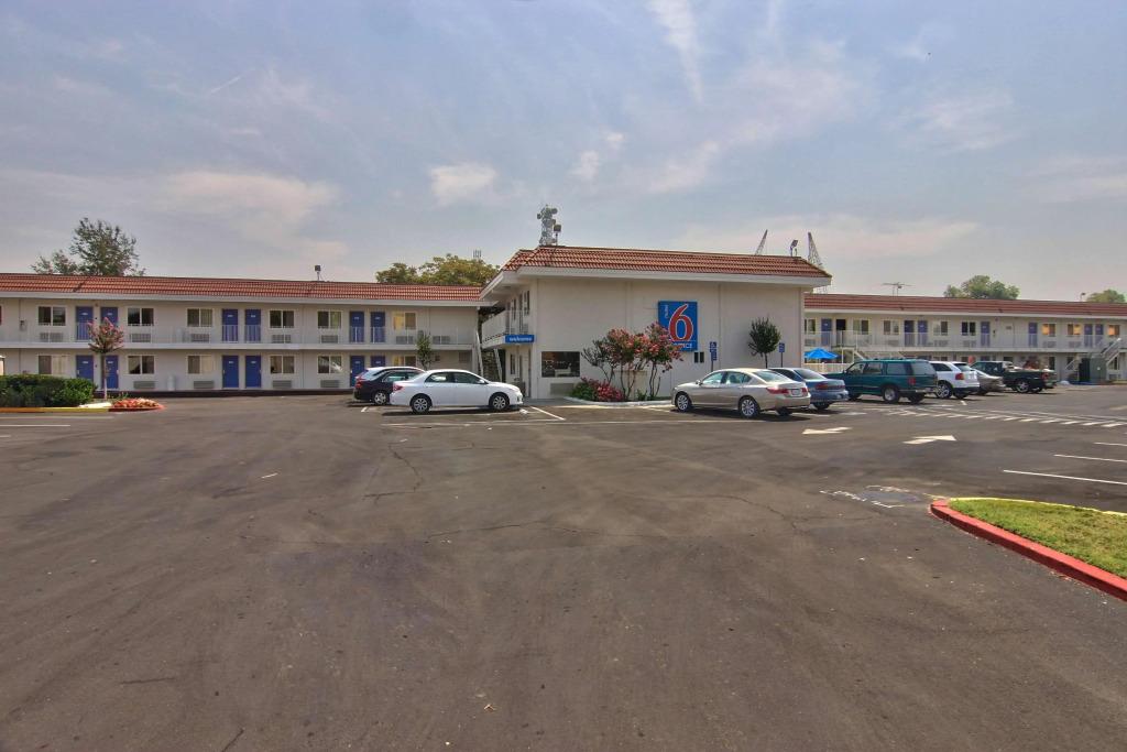 hotel image 10