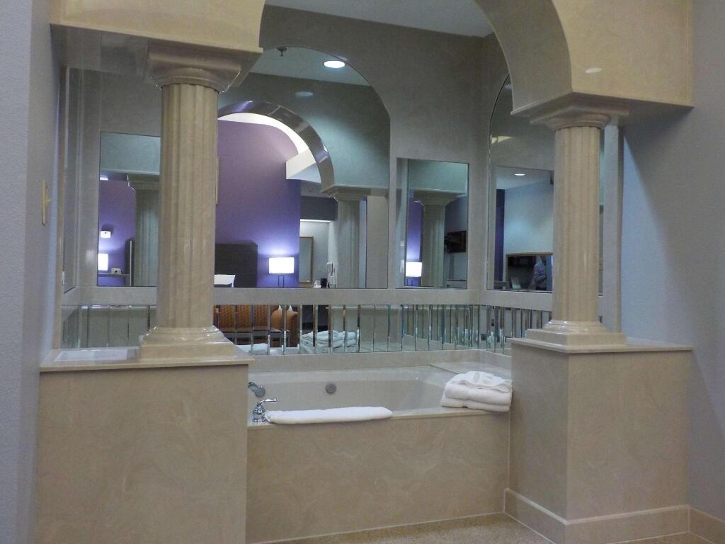 hotel image 12