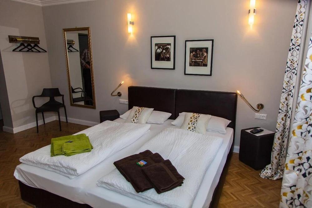 hotel image 10