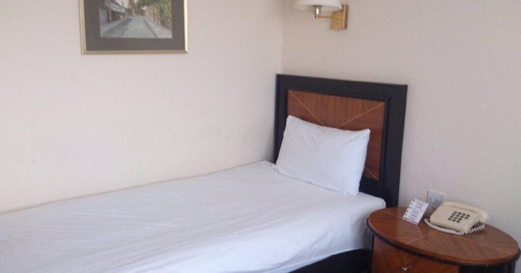 hotel image 16