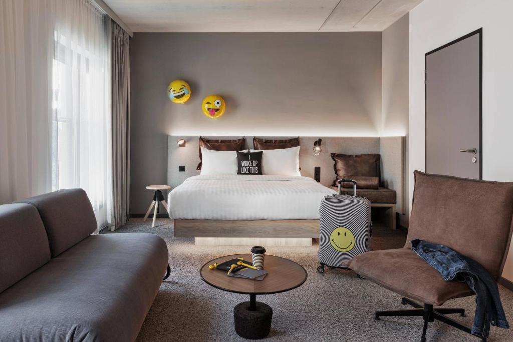 hotel image 10