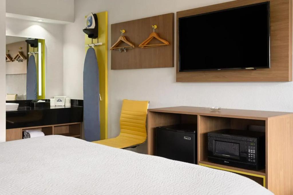 hotel image 14