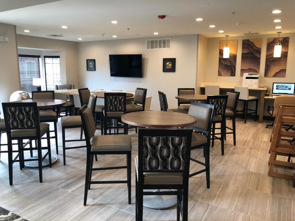 hotel image 13