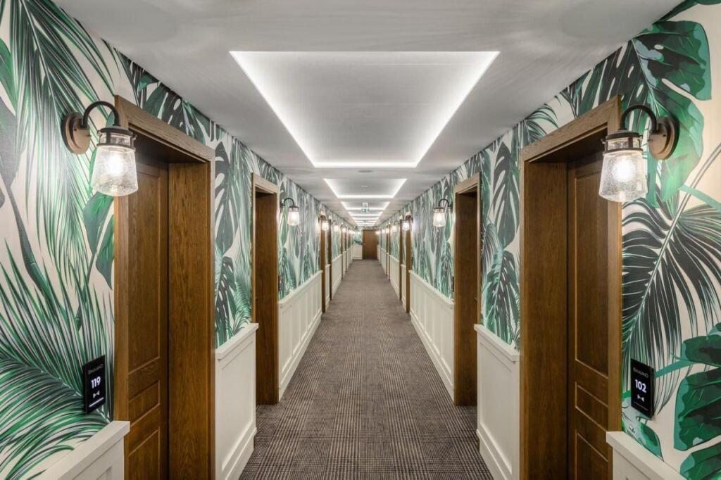 hotel image 43
