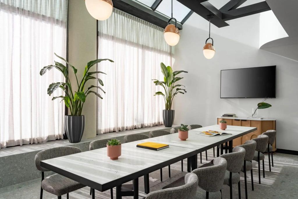 hotel image 12