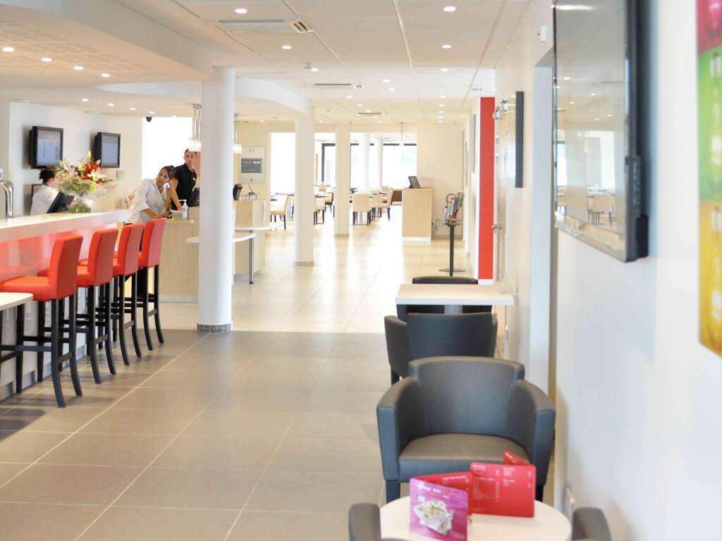 hotel image 16