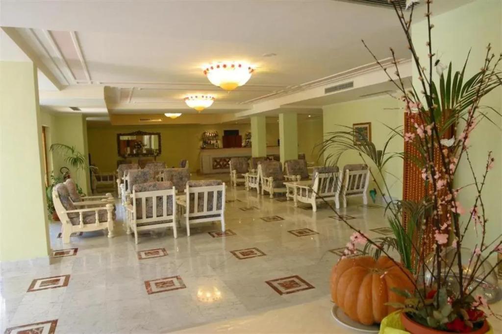 hotel image 10