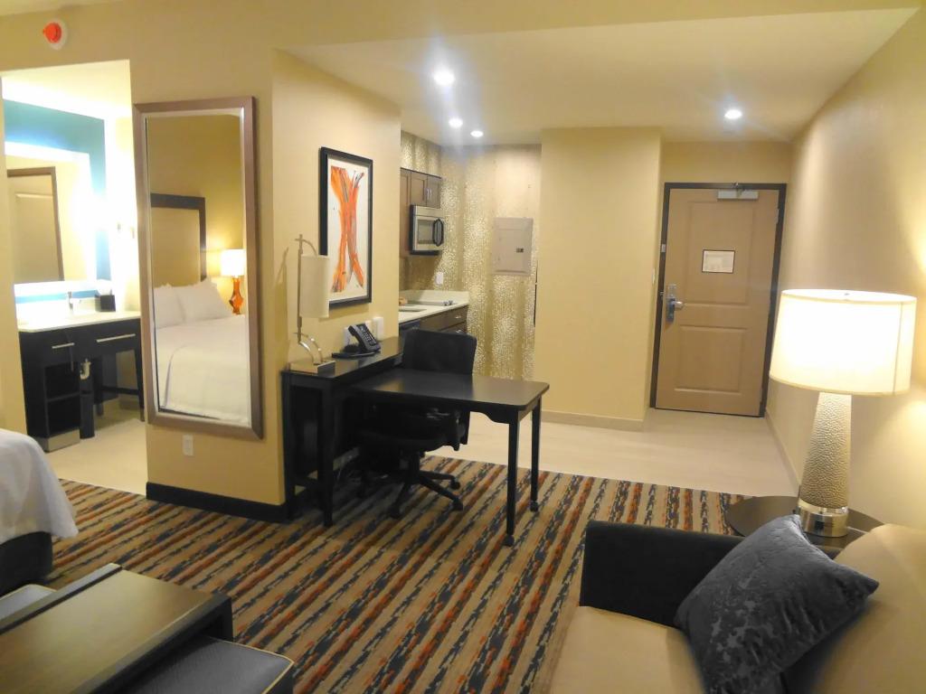 hotel image 16
