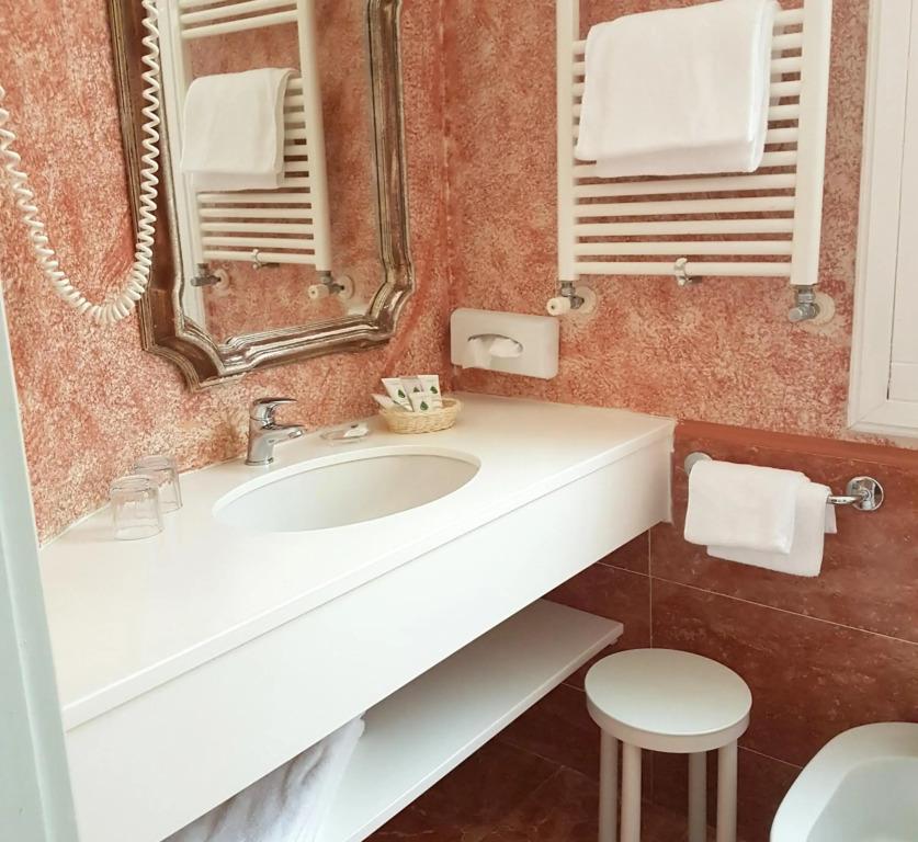 hotel image 42