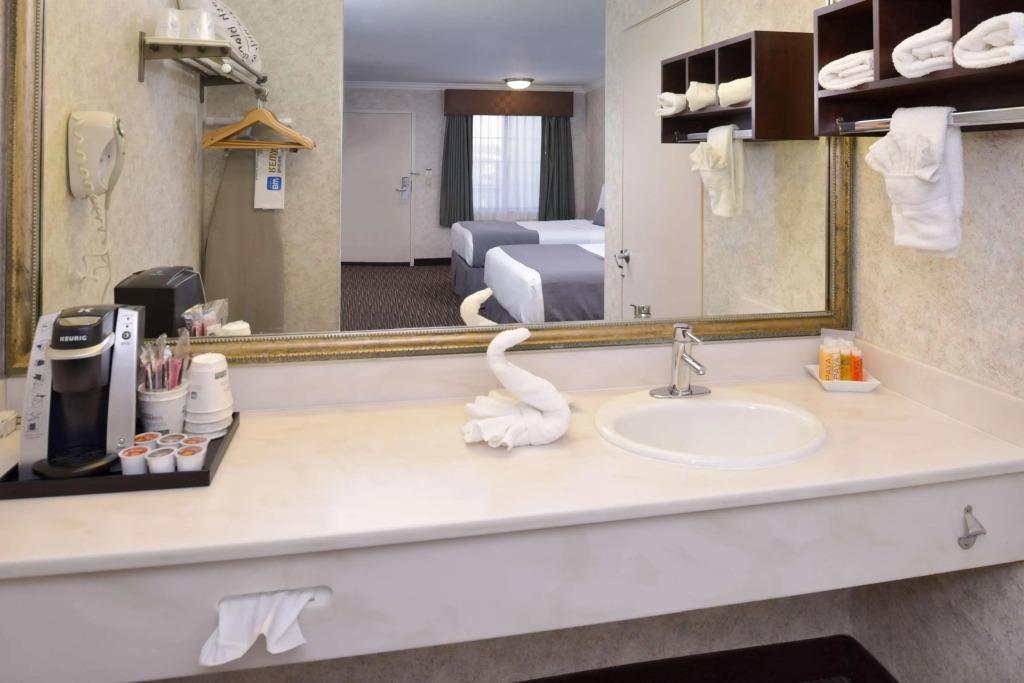 hotel image 35