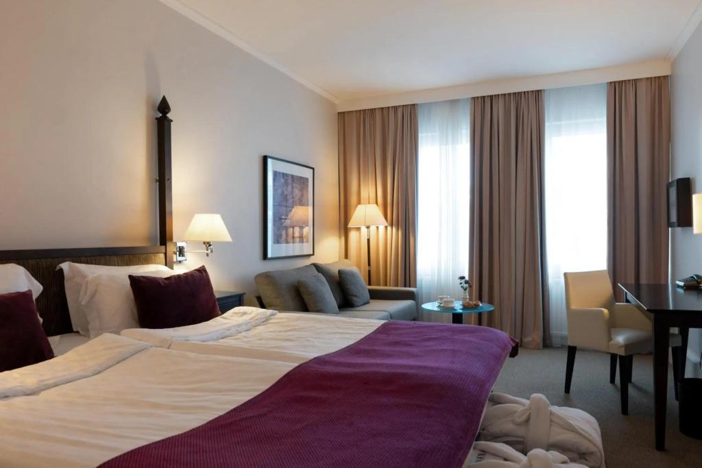hotel image 12