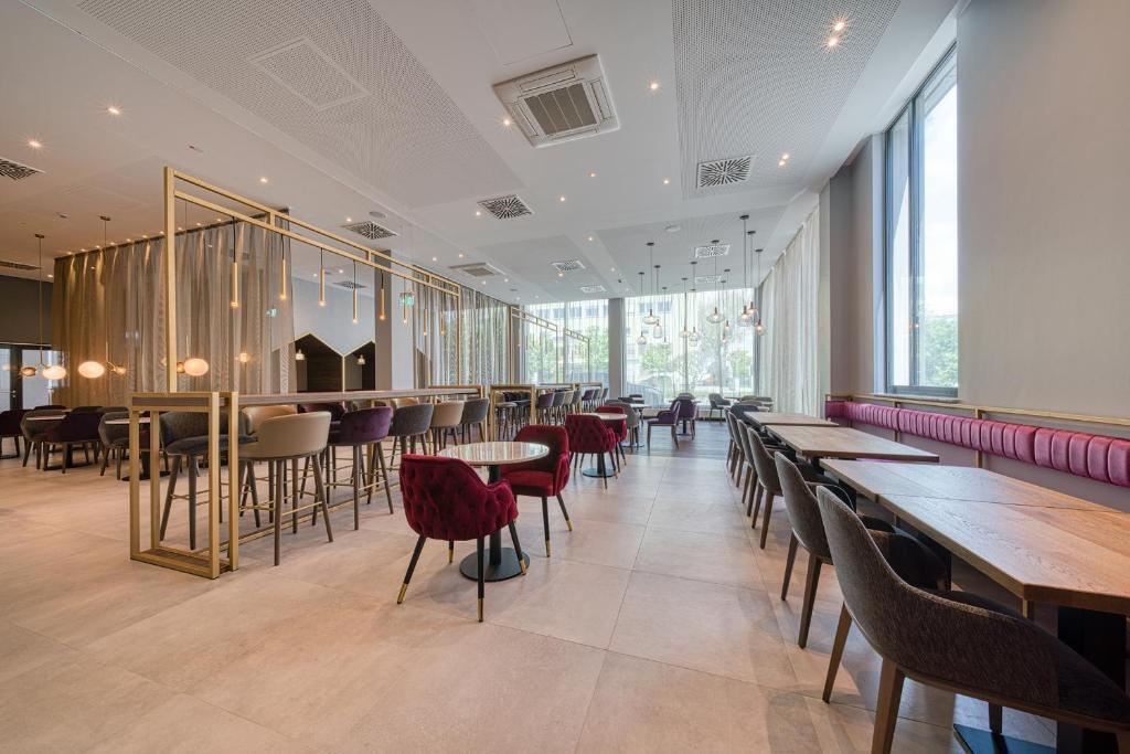 hotel image 9