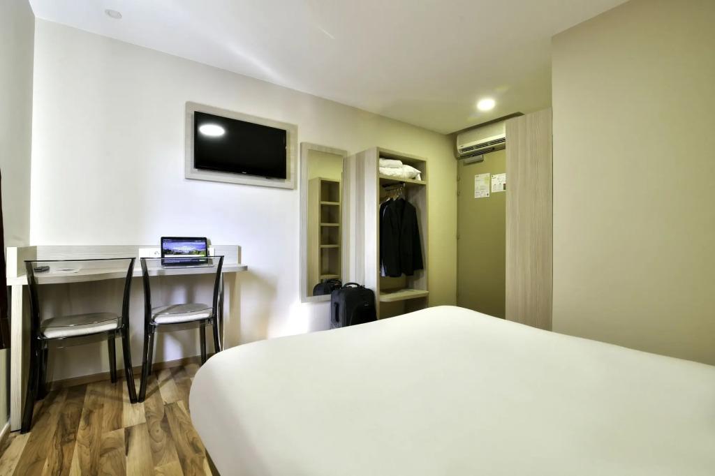 hotel image 11