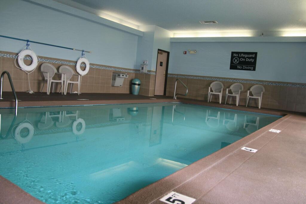 hotel image 9