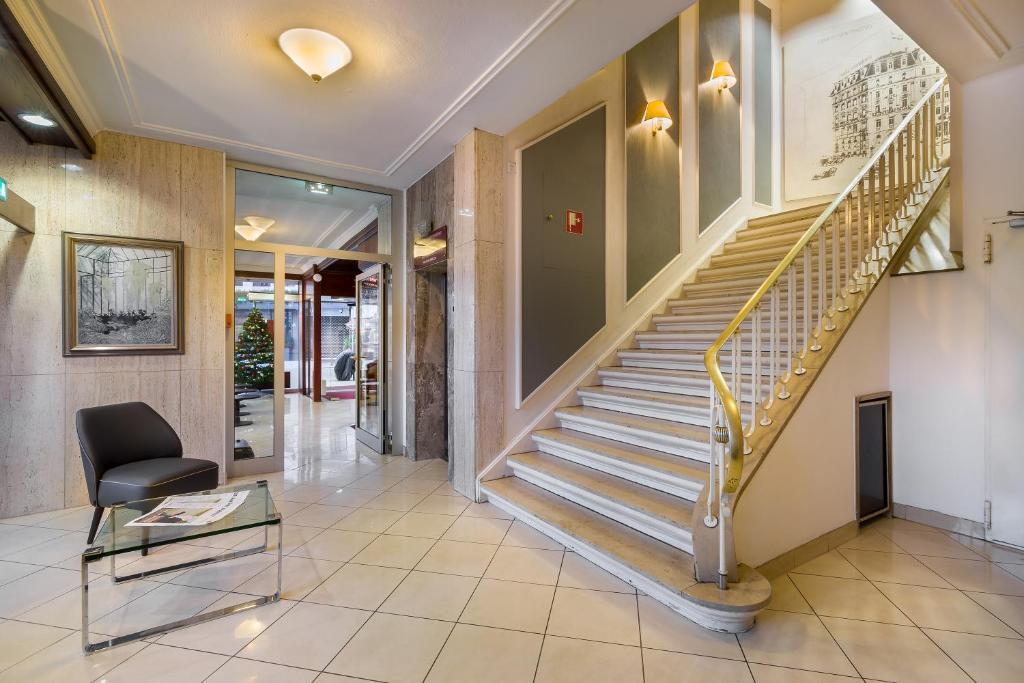hotel image 10