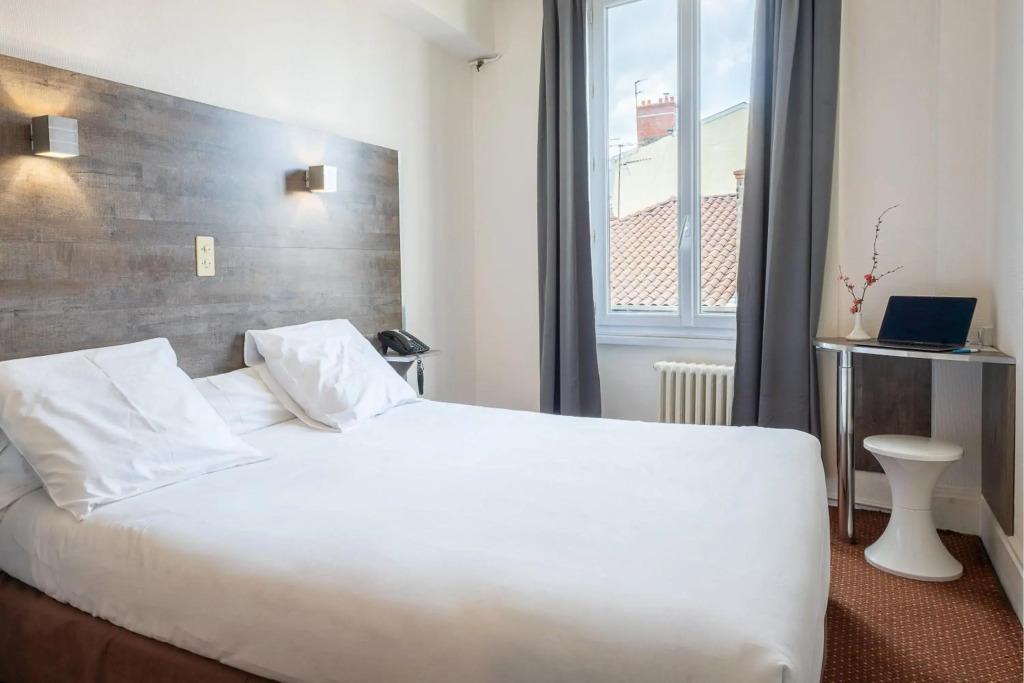 hotel image 39