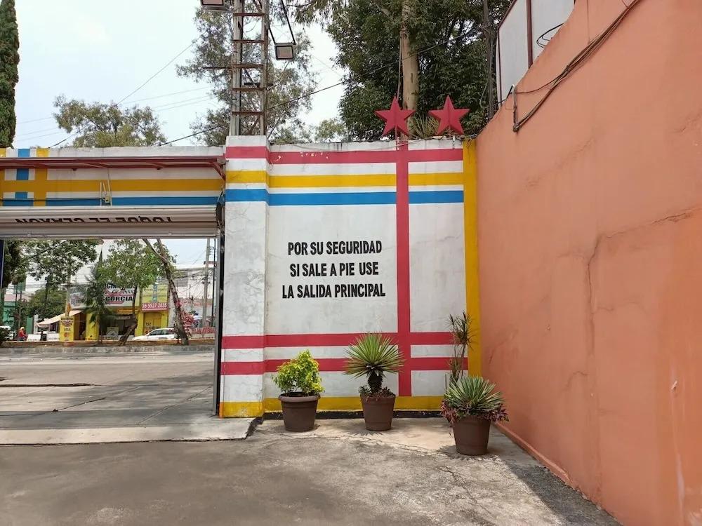 hotel image 10