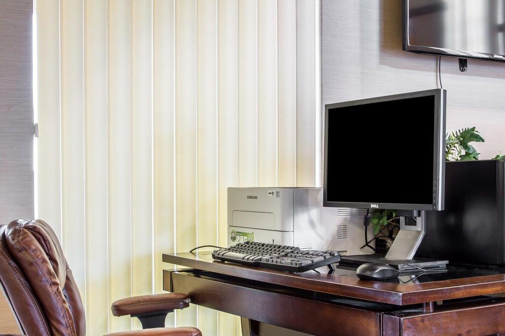 hotel image 11
