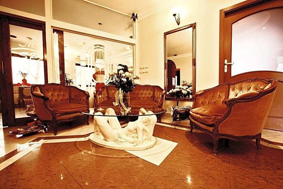 hotel image 12