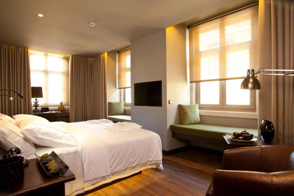 hotel image 8