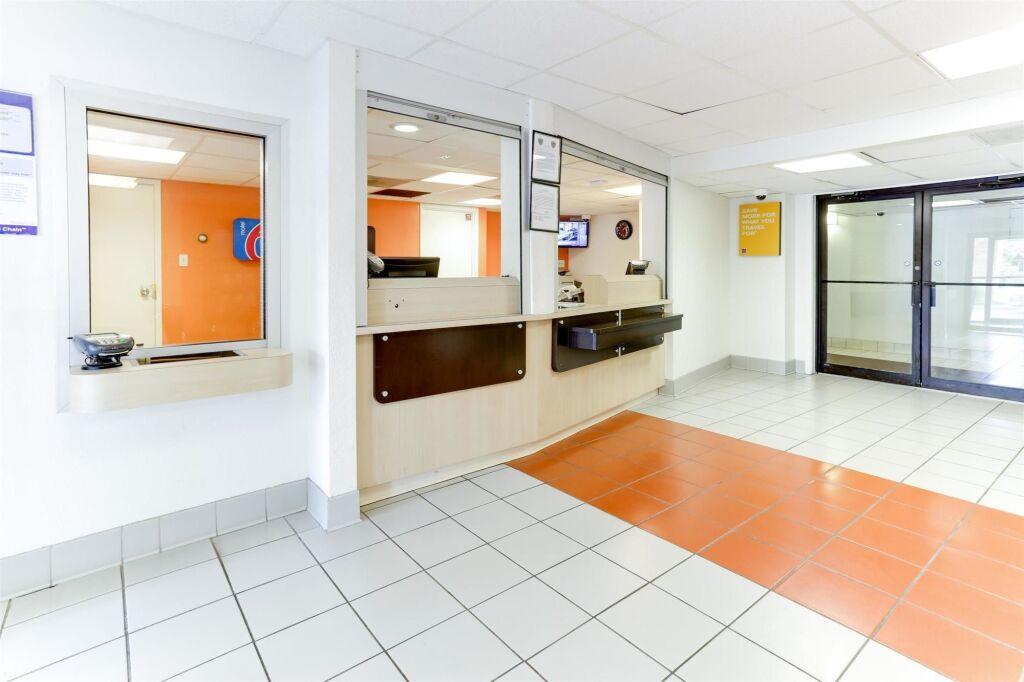 hotel image 9