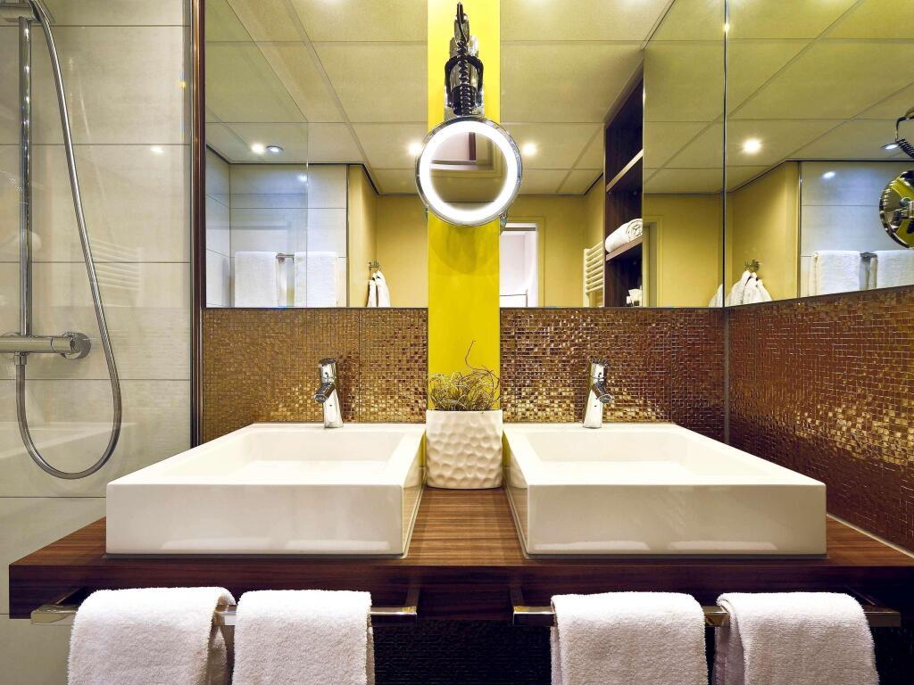 hotel image 18