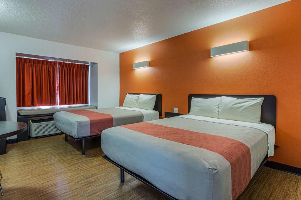 hotel image 11