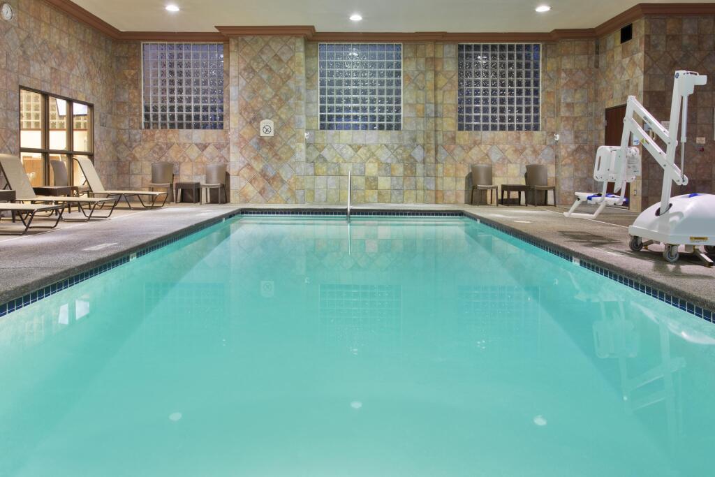 hotel image 16