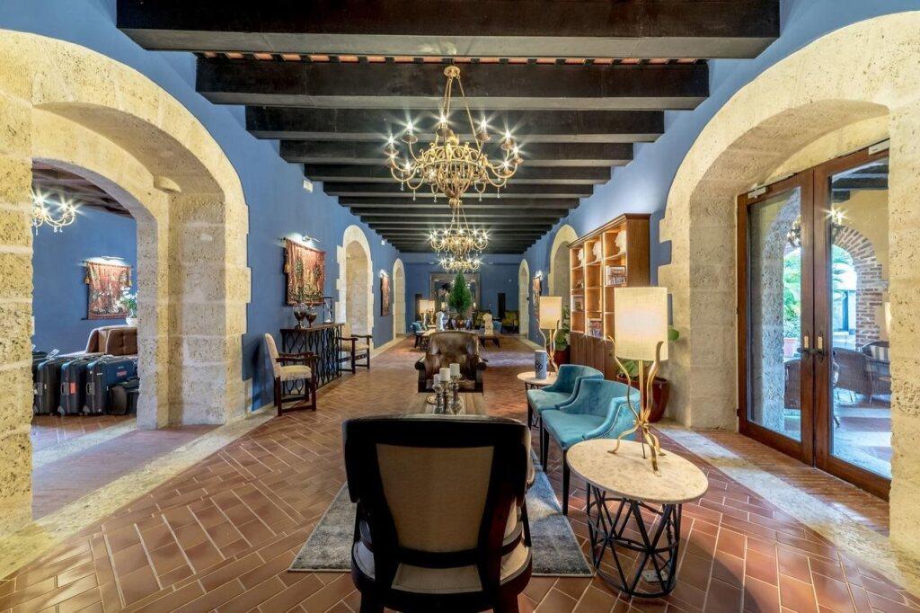 hotel image 13