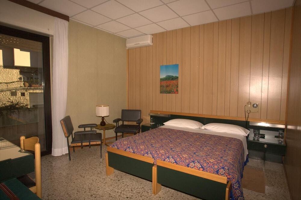 hotel image 16