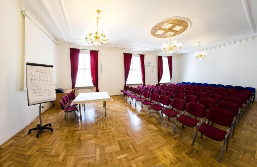 hotel image 11