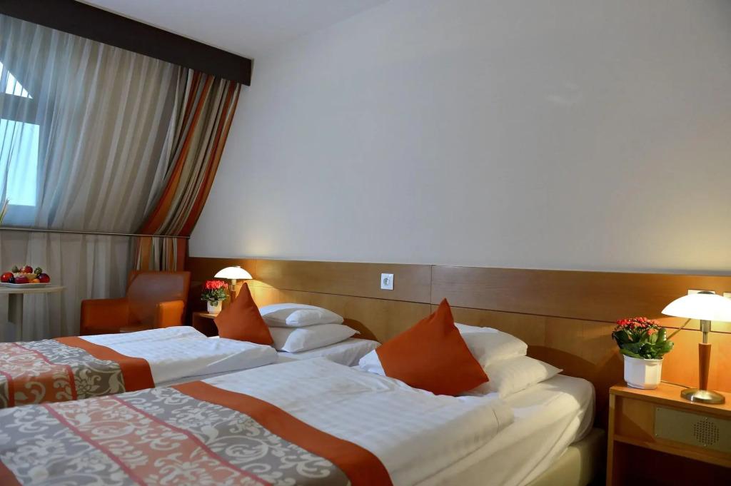 hotel image 14