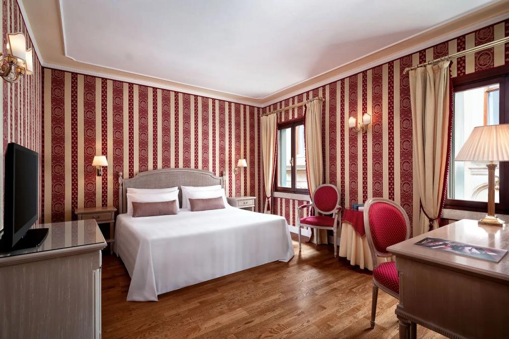 hotel image 38