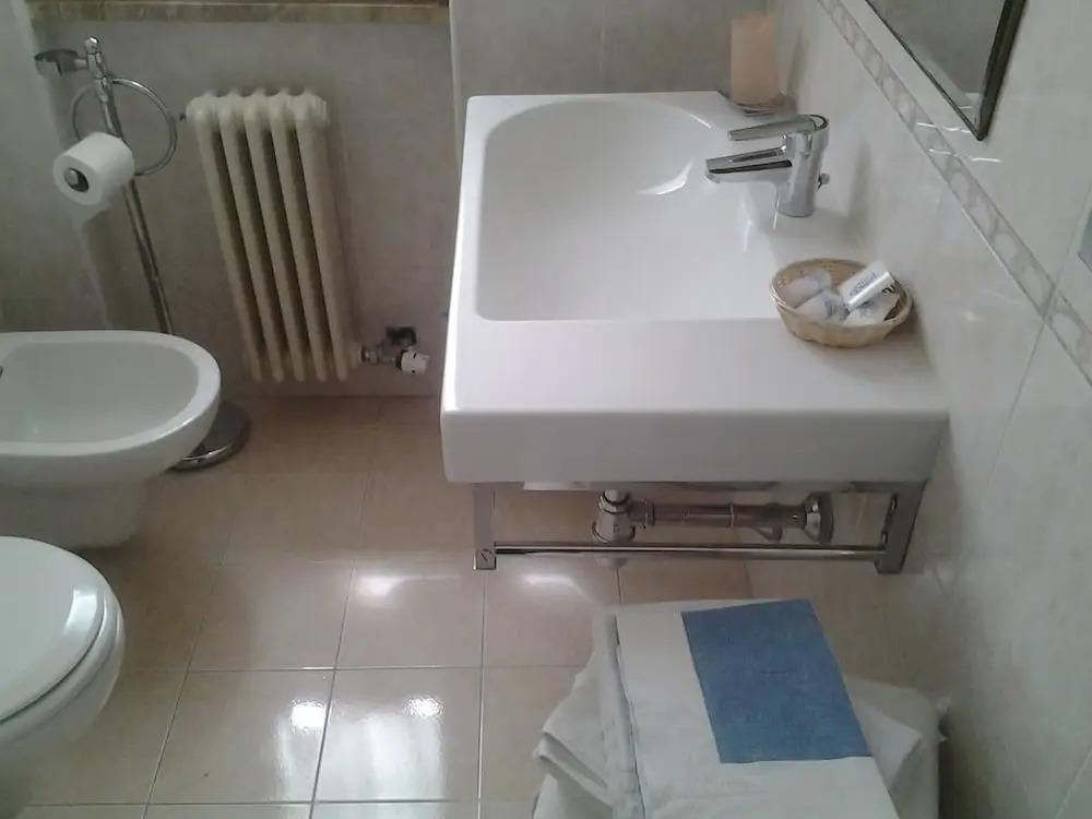 hotel image 16