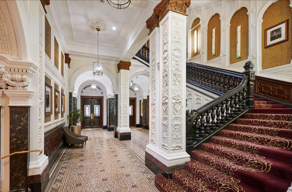 hotel image 32