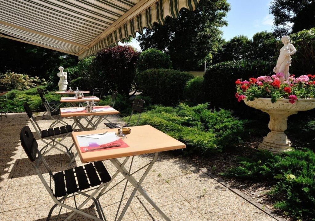 hotel image 16