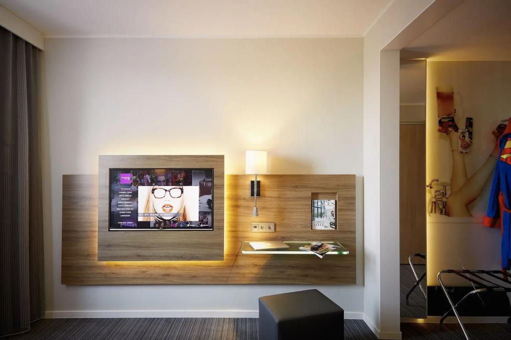 hotel image 16