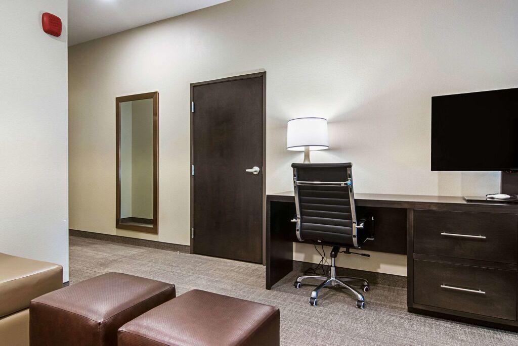 hotel image 12