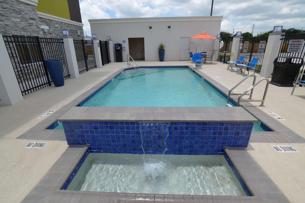 hotel image 11