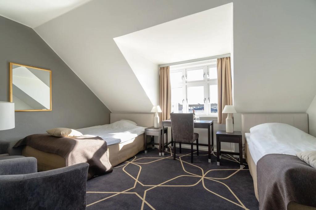 hotel image 16